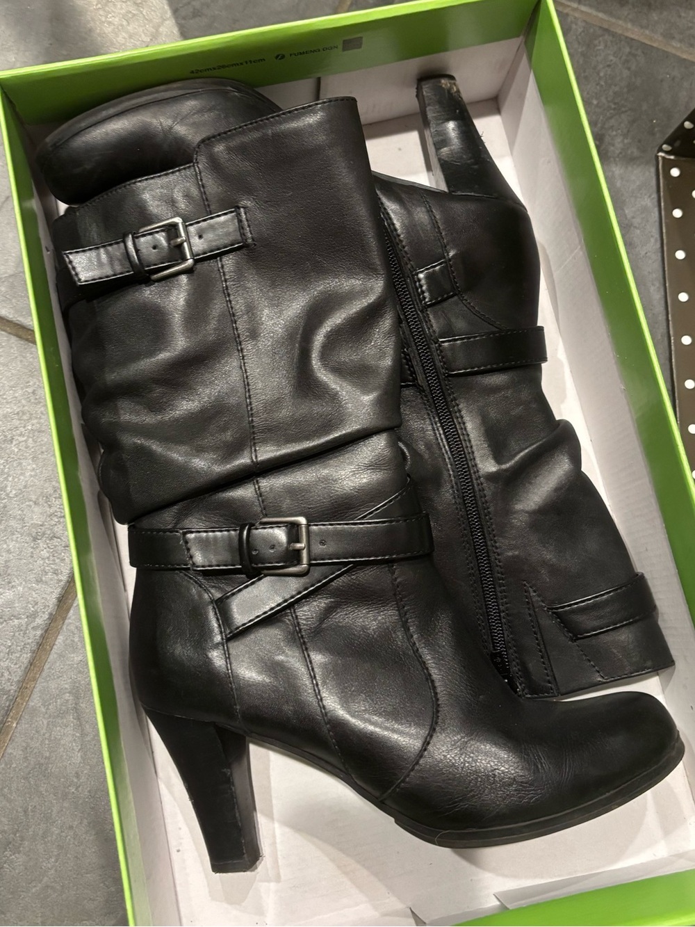Women’s Kelly & Katie “Christy” black leather heeled boots size 8.5